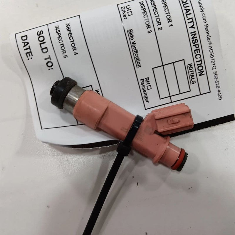 Fuel Injection Injector Toyota Prius C VIN B3 12-19 Toyota Prius OEM