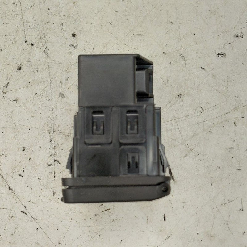 Jeep Cherokee Power Console Charger {56046934AA} 2019 2020 2021