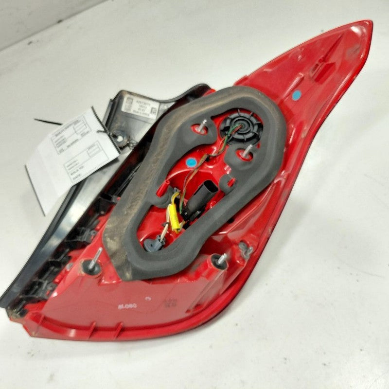 Left Rear Tail Light Brake Lamp Fits 17-22 Buick Encore OEM