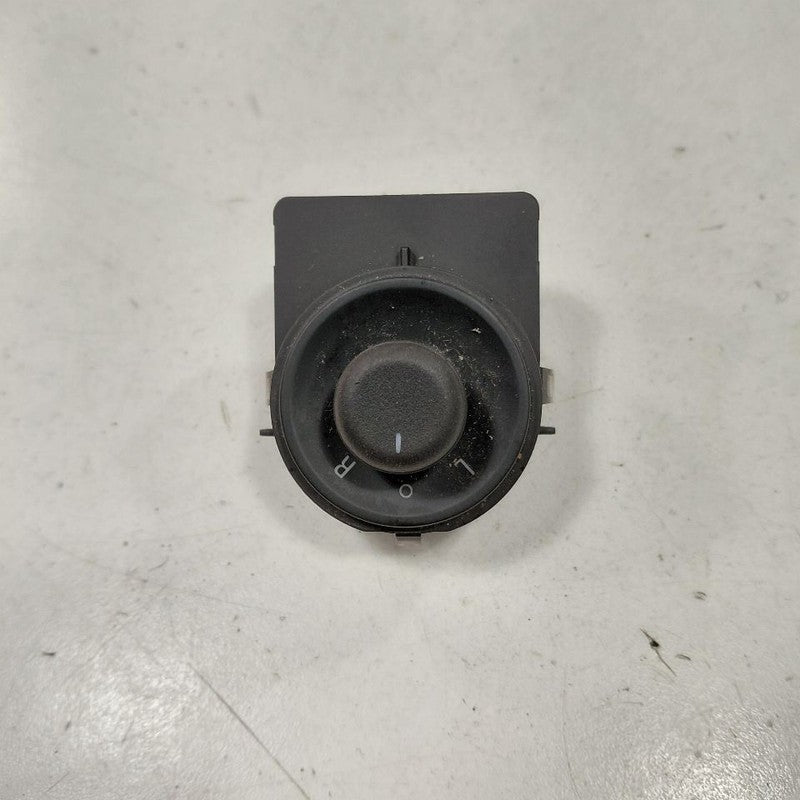 Driver's Front Door Mirror Switch Fits 17-22 Buick Encore OEM