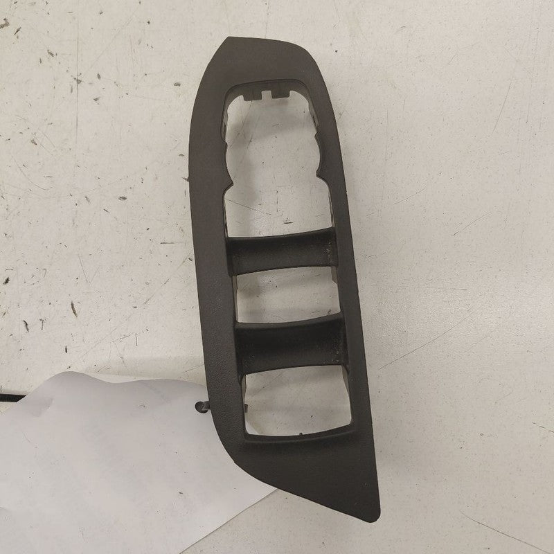 Chevy Equinox Window Switch Bezel Trim Left Front 2024 2023 2022