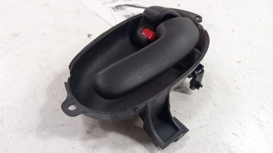 Chevy Trailblazer Door Handle Right Passenger Rear Interior Inside 200