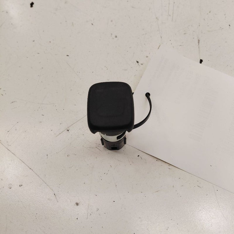 Chevy Volt 12V Power Port Socket  2019 2018 2017 2016 OEM