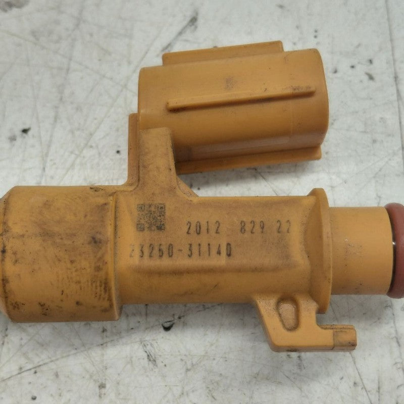 Upper Fuel Injection Injector Fits 18-21 Lexus NX300
