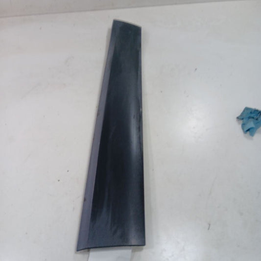 Jeep Cherokee Door Molding Trim Strip Right Passenger Side Front  2015 2016 2017