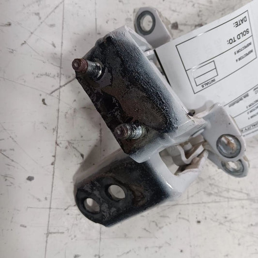 Nissan Kicks Door Hinge Set Right Rear Passenger  2021 2022 2023 2024 