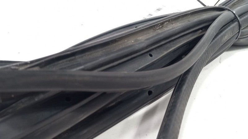 Subaru Forester On Door Seal Rubber Right Passenger Rear Back 2009 201