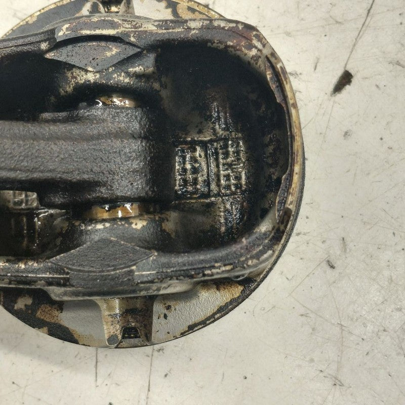 Hyundai Veloster Single Piston With Connecting Rod   1.6 2017 2016 201