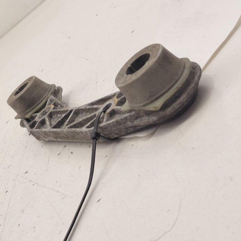 Chevy Volt Exhaust Mount Bracket  2016 2017 2018 2019