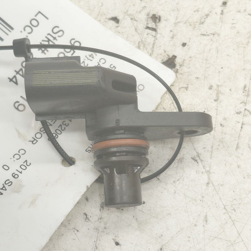 Hyundai Santa Fe Camshaft Cam Shaft Position Sensor  2.0 2019 2020