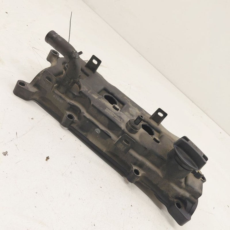 Nissan Rogue Engine Cylinder Head Valve Cover  2.5 2017 2018 2019 OEM