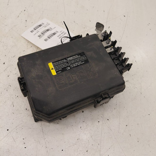 Fuse Box Engine Fits 16-18 Chevy Volt
