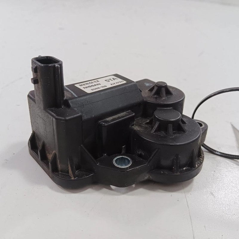 Nissan Kicks Intake Manifold Valve 012010-7010 1.6 2021 2022 2023 2024