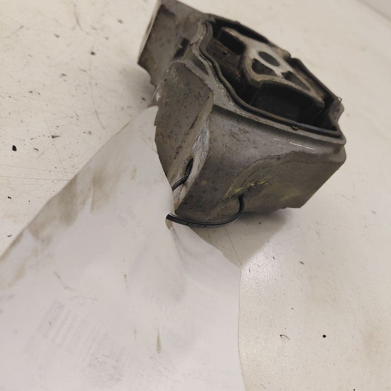 Volvo S60 Engine Motor Mount Rear Back  2.0 2018 2017 2016