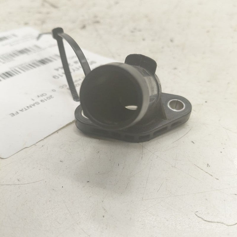 Hyundai Santa Fe Coolant Line Crossover Pipe  2.0 2019 2020