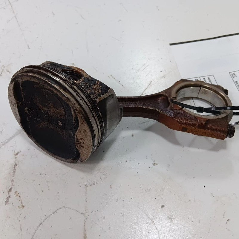 Subaru Outback Legacy Single Piston With Connecting Rod   2018 2017 20