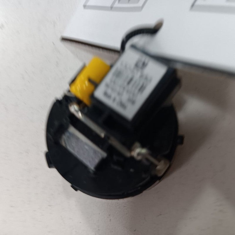 Buick Encore Tweeter Left Driver Tweeter Speaker  2019 2018 2017 OEM