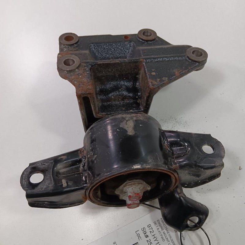 Hyundai Accent Engine Motor Mount Left Driver  2017 2016 2015 2014 2013 2012
