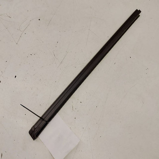 Chevy Trailblazer Right Front Weather Strip Interior  2023 2022 2021