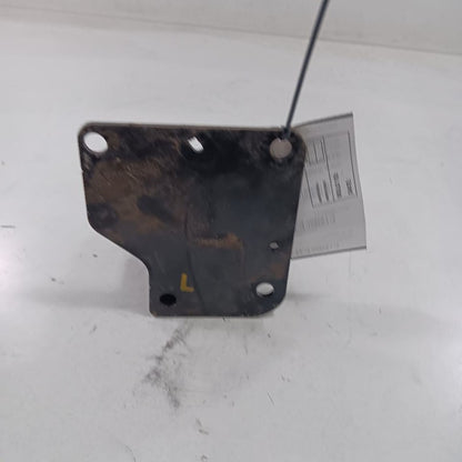 Jeep Cherokee Lower Front Bumper Mount Bracket Left Driver Side  2015 