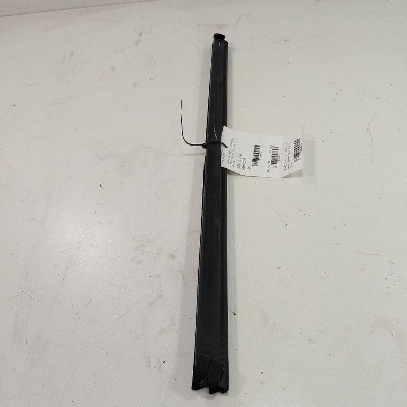 Ford Fusion Right Front Weather Strip Interior  2016 2015 2014 2013 OE