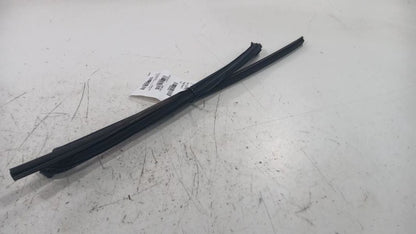 Subaru Impreza Door Glass Window Seal Rubber Left Rear Back  2017 2018