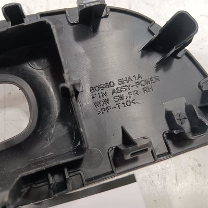 Nissan Rogue Passenger Right Front Door Switch Bezel2014 2015 2016 201
