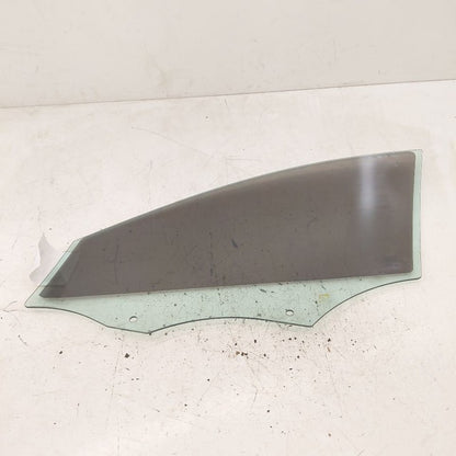 Passenger Right Front Door Glass Window VIN Y 1st Digit SWB Fits 14-18