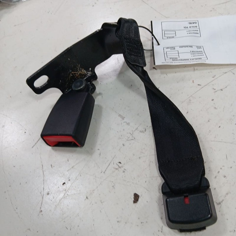 Fiat 500 Seat Belt Buckle Latch Left Driver Rear Back  2016 2017 OEM