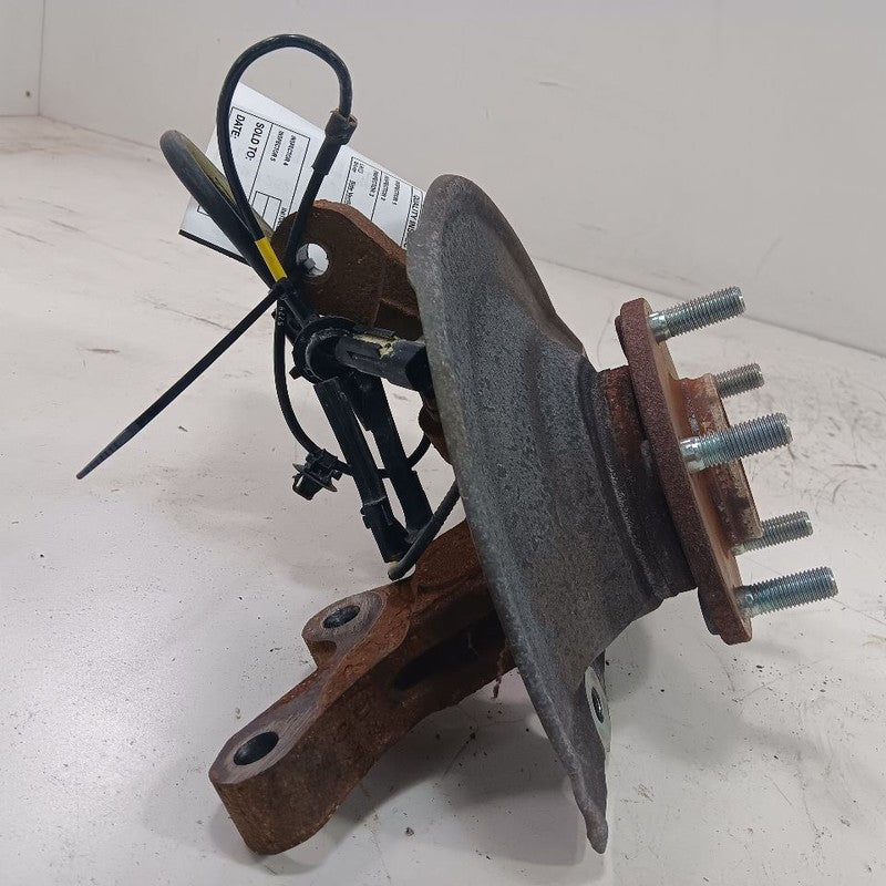 Driver Front Spindle Knuckle Bearing Hub Plug-in Hybrid Phev 07-22 Outlander