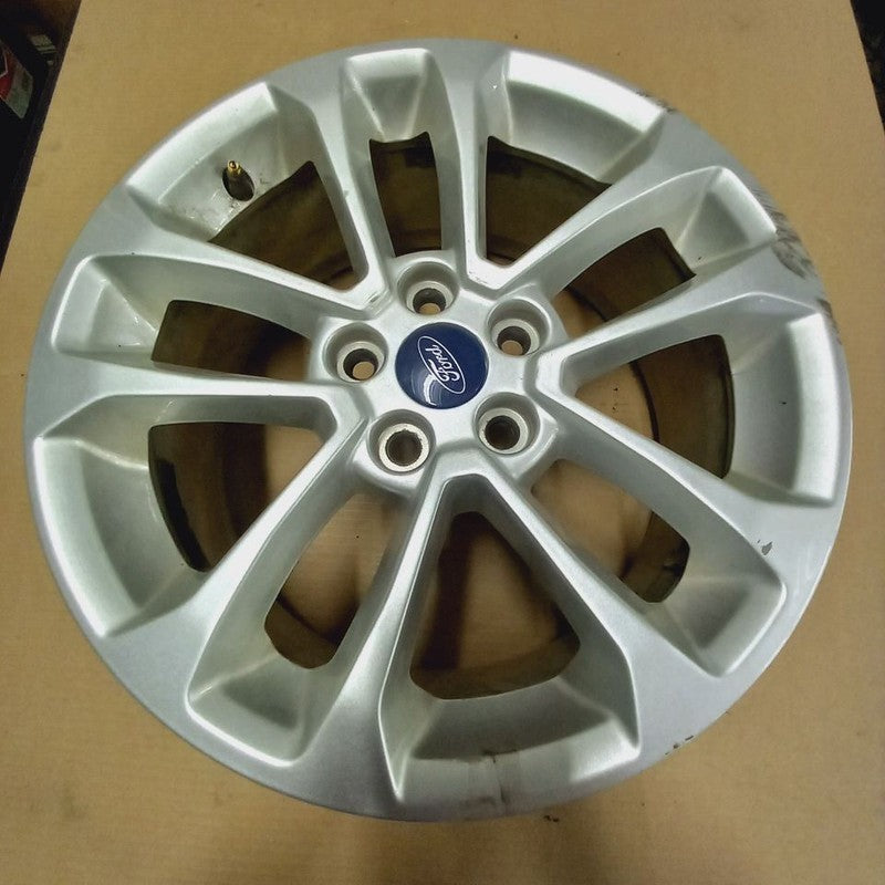 Wheel 17x7 Aluminum Alloy Rim 10 Spoke Silver Fits 20-22 Ford Escape