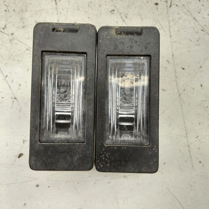 Chevy Equinox License Plate Light Lamp  2024 2023 2022