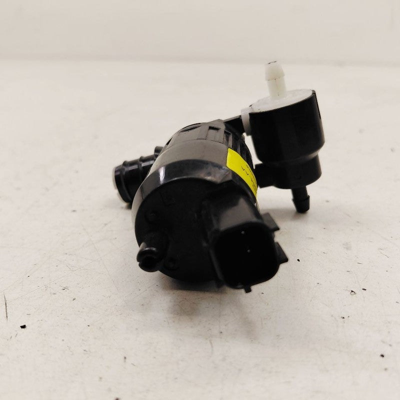 Ford Ecosport Windshield Washer Wash Fluid Reservoir Motor Pump Electr