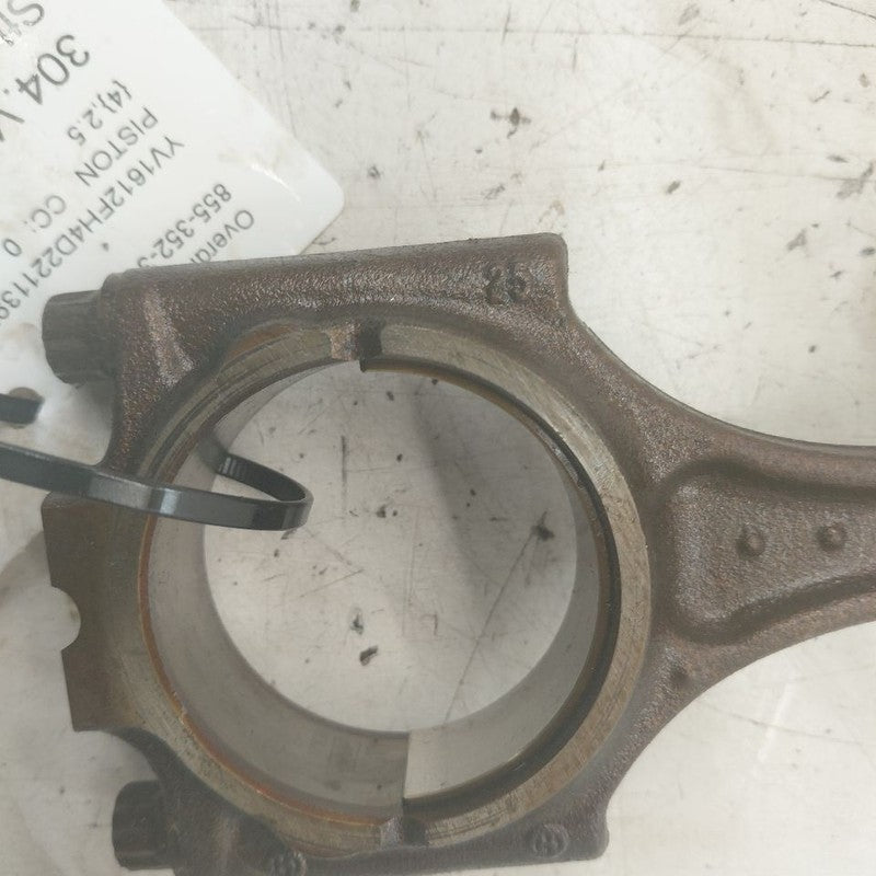 Volvo S60 Single Piston With Connecting Rod   2.5 2013 2014 2015
