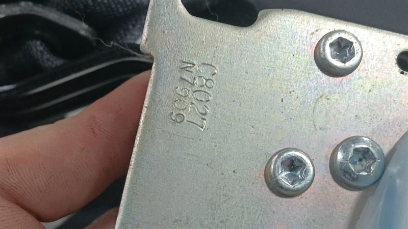 Lexus LS460 Seat Belt Strap Retractor Left Rear Back  2007 2008 2009