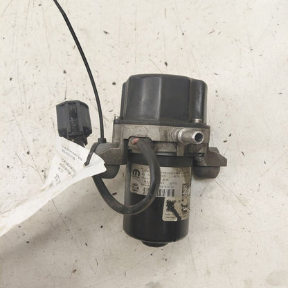 Vacuum Pump 3.2L Fits 19-22 Jeep Cherokee