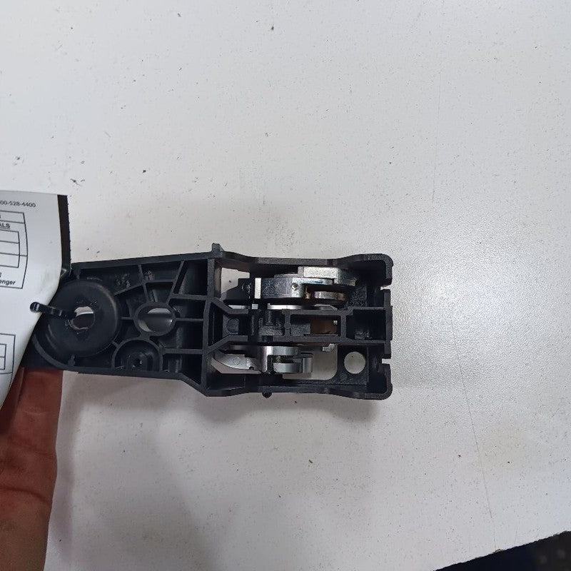 Jeep Cherokee Door Handle Right Passenger Rear Interior Inside  2015 2016 2017