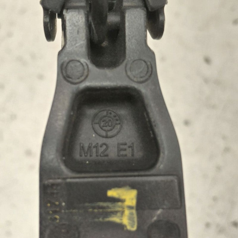 Chevy Trax Windshield Wiper Arm Left Driver  2022 2021