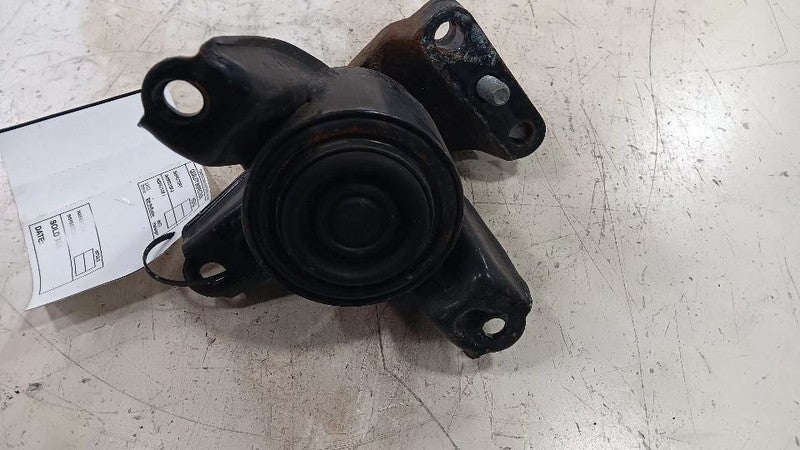 Kia Forte Engine Motor Mount Right Passenger  2014 2015 2016 OEM