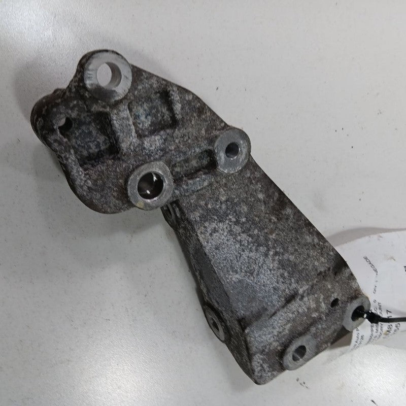 Jeep Renegade 2.4 Accessory Mount Bracket  2017 2018 2019 2020