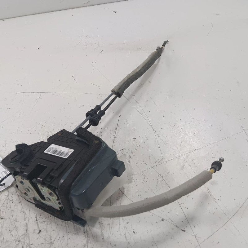 Hyundai Elantra Door Latch Lock Right Passenger Rear  2017 2018 2019 2020