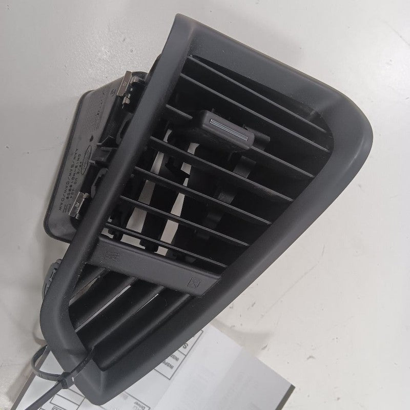 Ford Ecosport Dash Air Vent Left Driver  2022 2021 2020 2019 2018