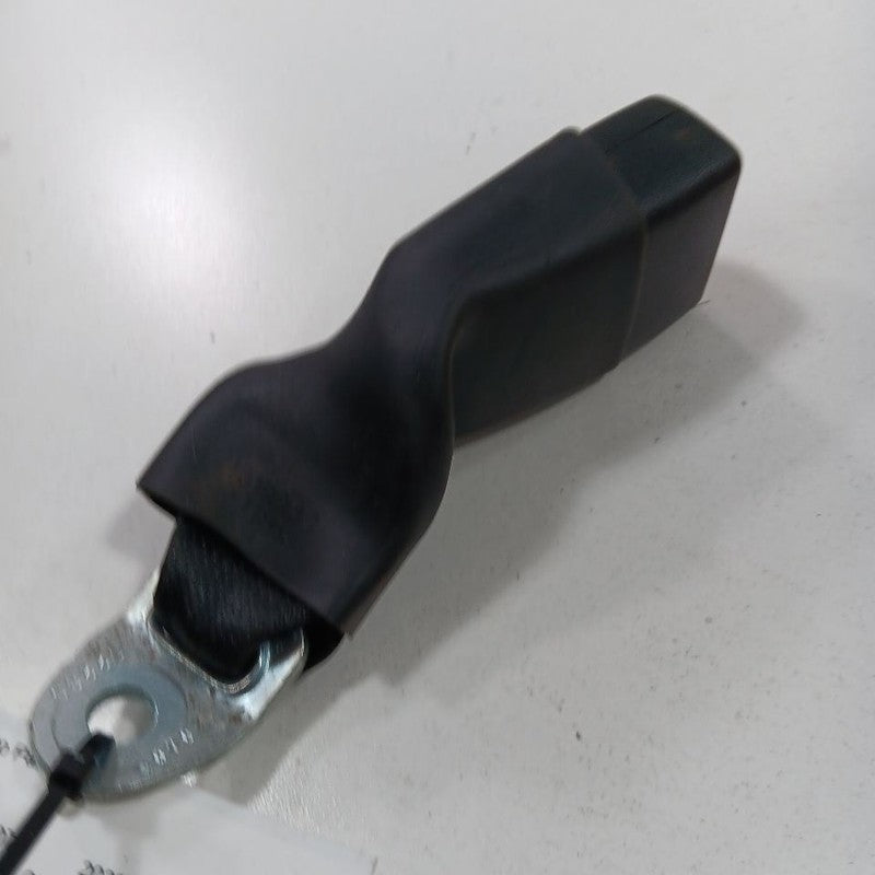 Mitsubishi Outlander Seat Belt Buckle Latch Left Driver Rear Back 2020