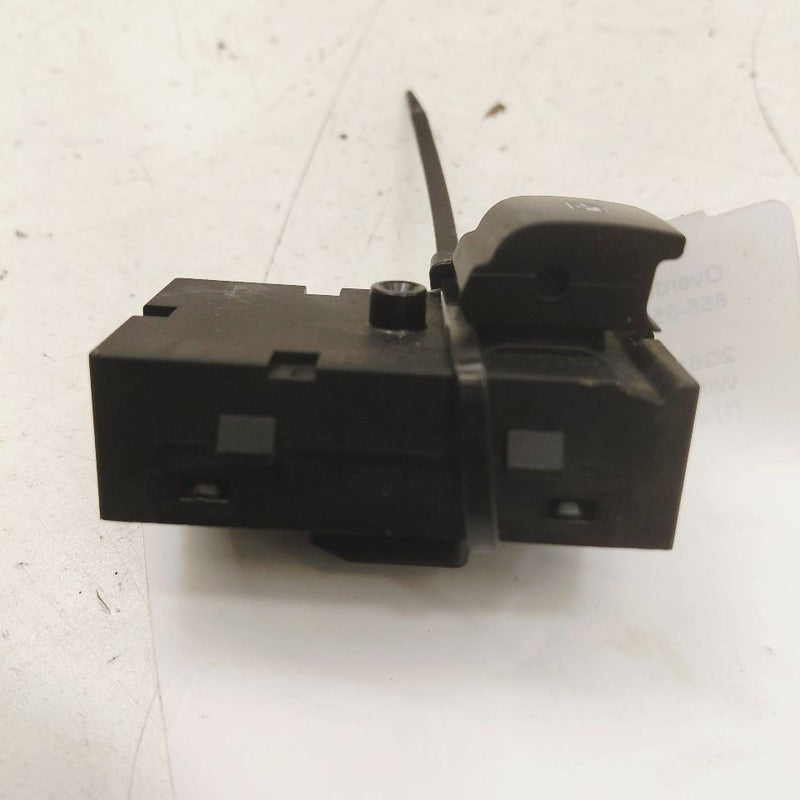 Cadillac XTS Power Window Switch Right Passenger Rear      2016 2017 2