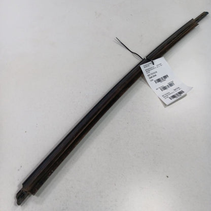 Toyota Yaris Door Glass Window Weather Strip Trim Front Left Driver  2