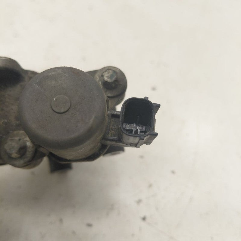 Honda CR-V Variable Timing Gear Oil Control Valve Solenoid Cylinder He