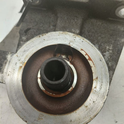Hyundai Santa Fe Engine Oil Filter Adapter Bracket Housing Mount  2019