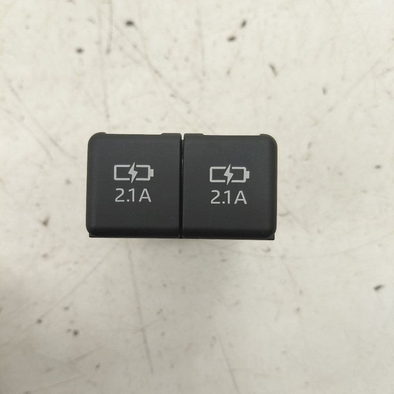 Toyota Prius USB Plug In Hub Port  2022 2021 2020