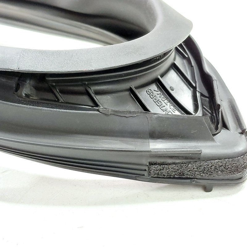 Hyundai Elantra Door Glass Window Seal Rubber Right Passenger Rear Bac