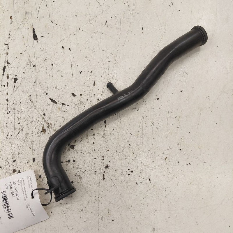Hyundai Santa Fe Coolant Line Crossover Pipe  2.0 2019 2020
